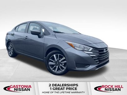 New 2025 Nissan Versa SV w/ Trunk Package