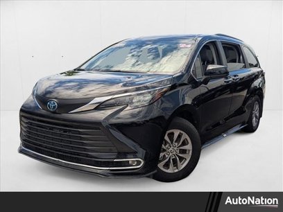 Used 2024 Toyota Sienna XLE