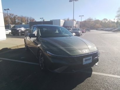 Certified 2025 Hyundai Elantra SEL