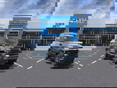 New 2025 Chevrolet Traverse LT