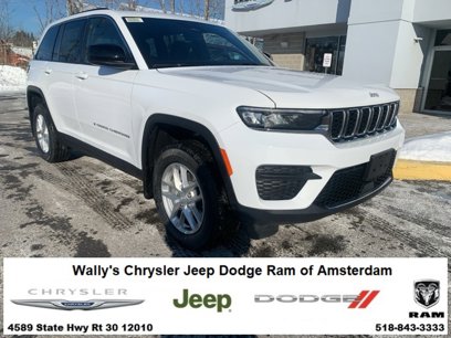 New 2025 Jeep Grand Cherokee Laredo X