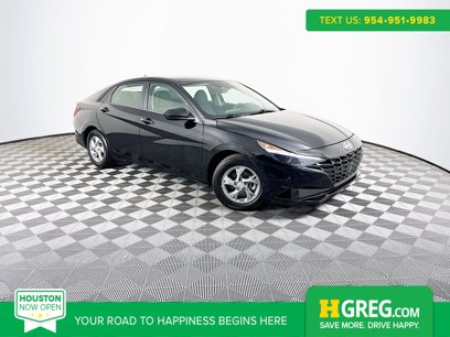 Used 2023 Hyundai Elantra SE