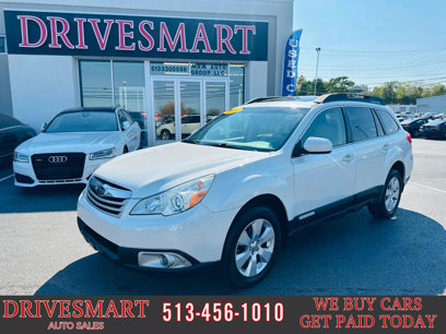 Used 2011 Subaru Outback 2.5i Limited w/ PWR Moonroof Pkg
