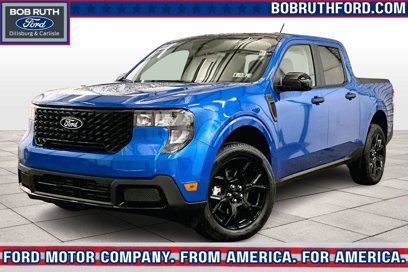 New 2025 Ford Maverick XLT w/ Black Appearance Package