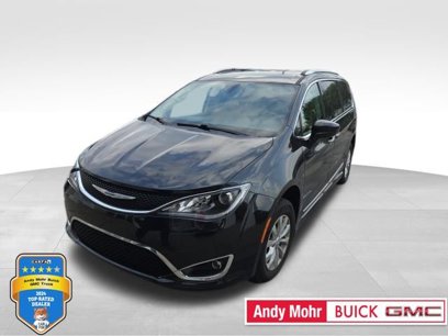 Used 2018 Chrysler Pacifica Touring-L