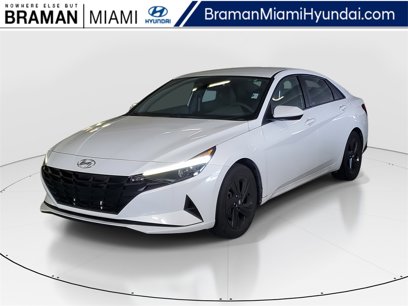 Used 2022 Hyundai Elantra SEL w/ Cargo Package