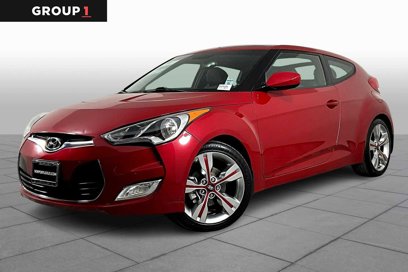 Used 2013 Hyundai Veloster w/ Tech Pkg