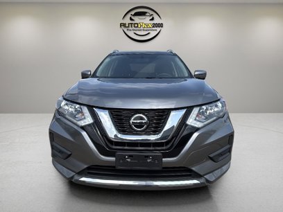 Used 2018 Nissan Rogue SV w/ Premium Package