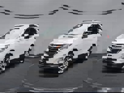 Used 2019 Chevrolet Equinox LT w/ Sun & Navigation Package