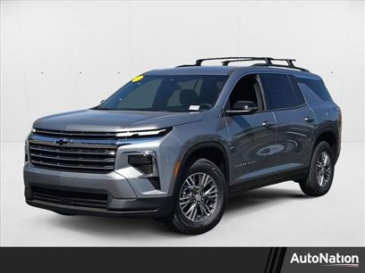 New 2025 Chevrolet Traverse LT w/ Driver Confidence Package