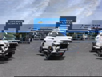 New 2025 Chevrolet Traverse Z71 w/ LPO, Floor Liner Package