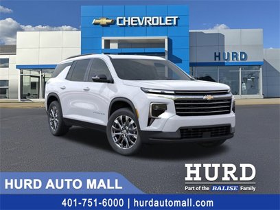 New 2025 Chevrolet Traverse LT w/ Sun and Wheel Package