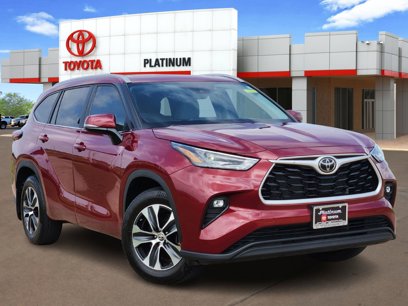 Used 2024 Toyota Highlander XLE
