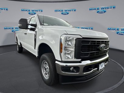 New 2025 Ford F250 XL w/ XL Chrome Package