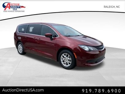 Used 2017 Chrysler Pacifica LX