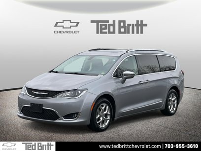 Used 2018 Chrysler Pacifica Limited