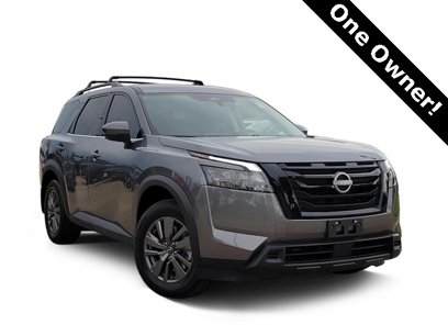 Used 2024 Nissan Pathfinder SV w/ Lighting Package (N92)