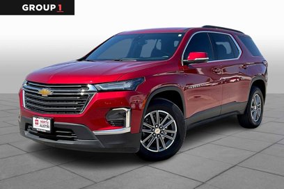 Used 2023 Chevrolet Traverse LT