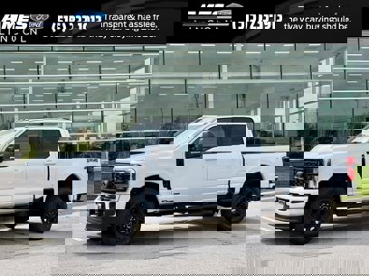 New 2025 Ford F350 XLT w/ Black Appearance Package