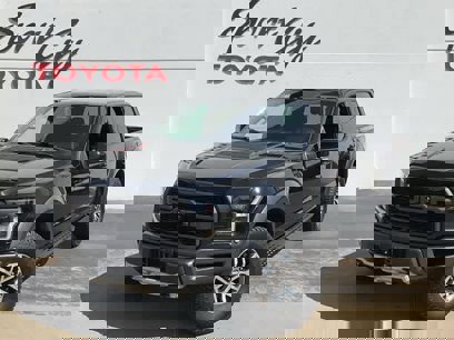 Used 2017 Ford F150 Raptor w/ Equipment Group 802A Luxury