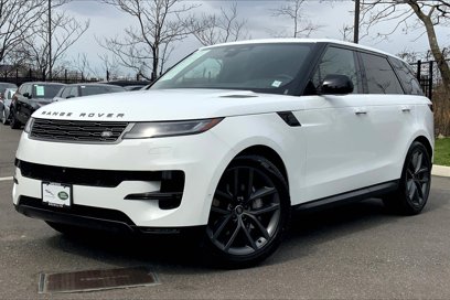 Used 2025 Land Rover Range Rover Sport SE