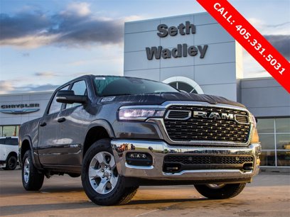 New 2025 RAM 1500 4x4 Crew Cab