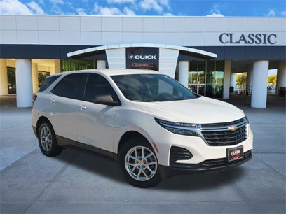 Used 2022 Chevrolet Equinox LS w/ LS Convenience Package
