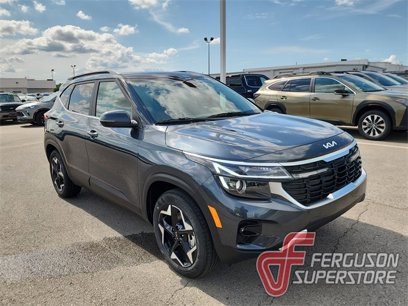 New 2025 Kia Seltos EX w/ EX Sunroof Package