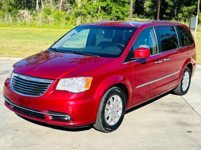 Used 2015 Chrysler Town & Country Touring w/ Driver Convenience Group