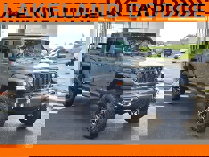 New 2025 Jeep Gladiator Sport