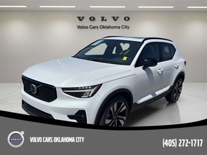 Certified 2023 Volvo XC40 B5 Plus w/ Protection Package Premier