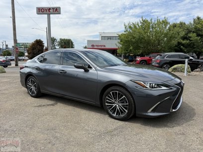 Used 2022 Lexus ES 350 w/ Premium Package