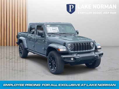 New 2025 Jeep Gladiator Sport