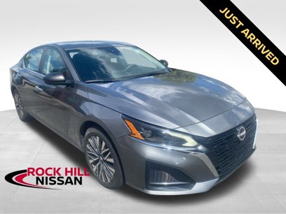 Used 2024 Nissan Altima 2.5 SV