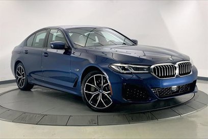 Certified 2023 BMW 530e xDrive w/ Premium Package