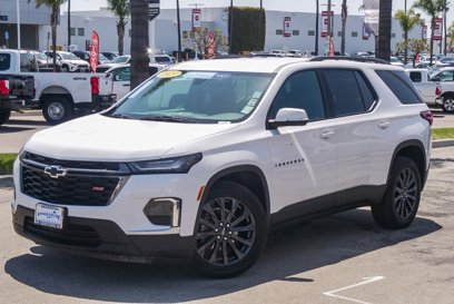 Certified 2023 Chevrolet Traverse RS