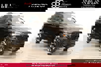 New 2025 Audi Q8 Premium Plus