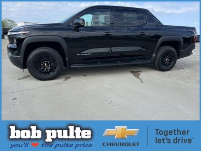 New 2025 Chevrolet Silverado EV LT