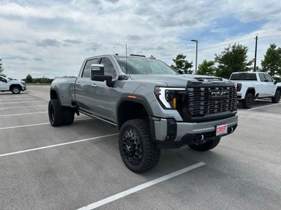 New 2025 GMC Sierra 3500 Denali Ultimate