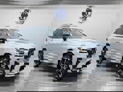New 2026 Volvo XC60 B5 Plus w/ Protection Package Premier