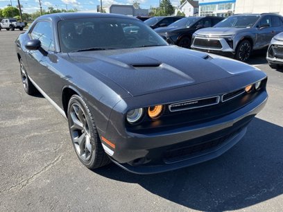 Used 2017 Dodge Challenger SXT