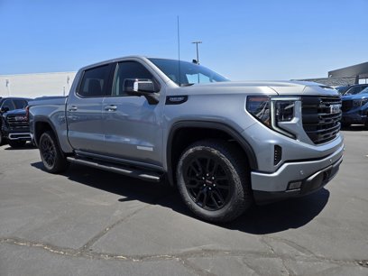 New 2025 GMC Sierra 1500 Elevation w/ Elevation Premium Package