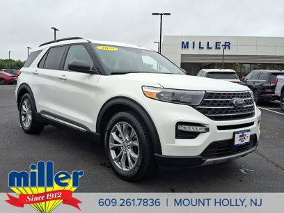 Certified 2021 Ford Explorer XLT w/ Equipment Group 202A