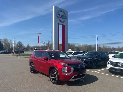 Used 2024 Mitsubishi Outlander SEL