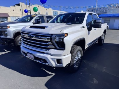 New 2025 Chevrolet Silverado 2500 High Country w/ High Country Premium Package