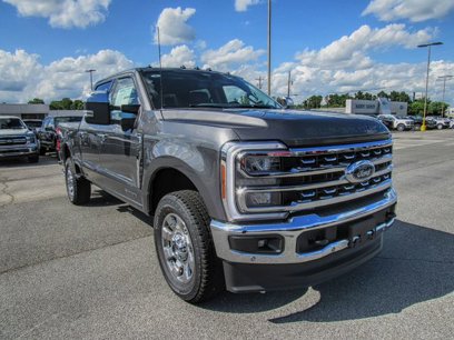 New 2025 Ford F250 Lariat