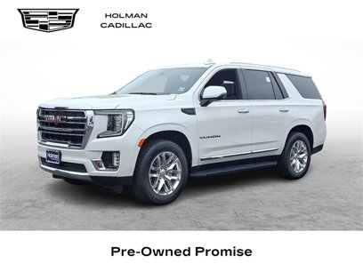 Used 2022 GMC Yukon SLT w/ SLT Premium Package
