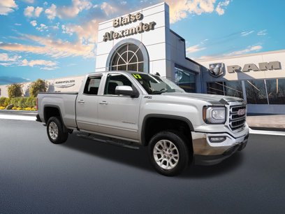 Used 2017 GMC Sierra 1500 SLE w/ SLE Value Package