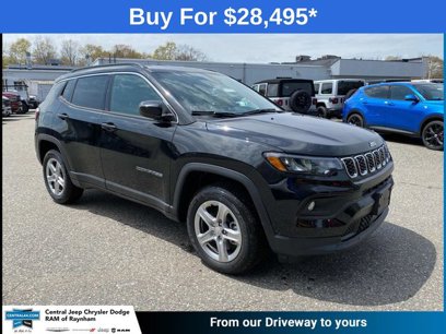 New 2024 Jeep Compass Latitude w/ Convenience Group