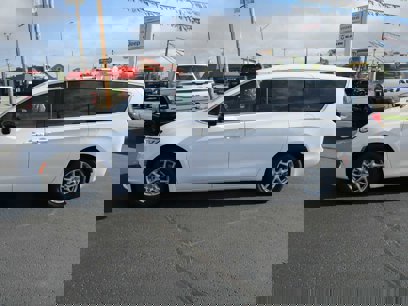 New 2025 Chrysler Pacifica Select